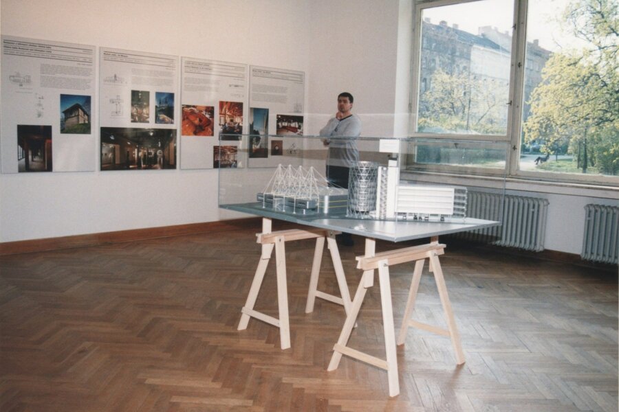 DU1117-7-foto-vernisaz-012.jpeg